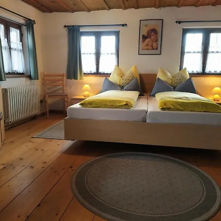 Gaestehaus Banik Seeon-Seebruck