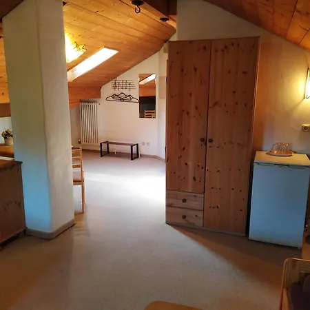 Pensión Gaestehaus Banik